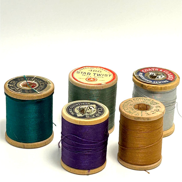 Vintage Thread On Wooden Spools Lot of 30 - Picture 7 of 9